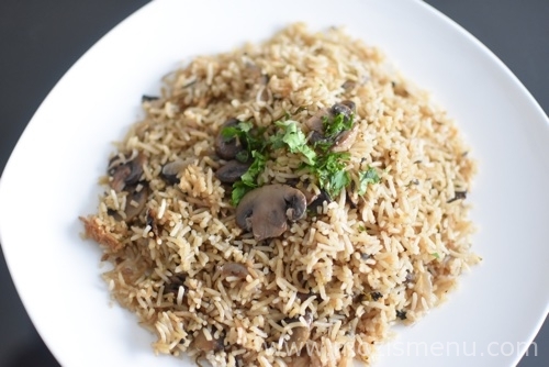 Mushroom Pulao / Pulav / Pilaf